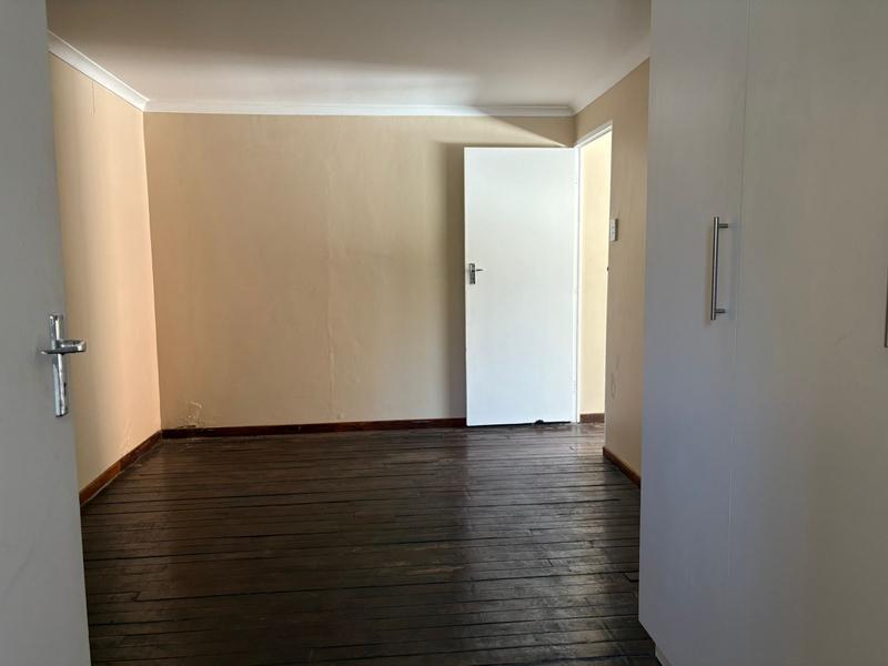 To Let 1 Bedroom Property for Rent in Penhill Western Cape
